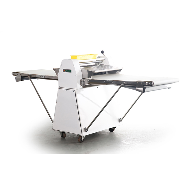 Buy Wholesale China 380mm Electric Dough Roller Sheeter Bakery Commercial  Pizza Pastry Sheeter Machine For Bakery Shop & Dough Sheeter Machine at USD  1221.72